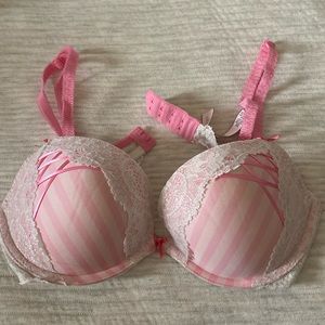 Victoria Secret bra size 34C